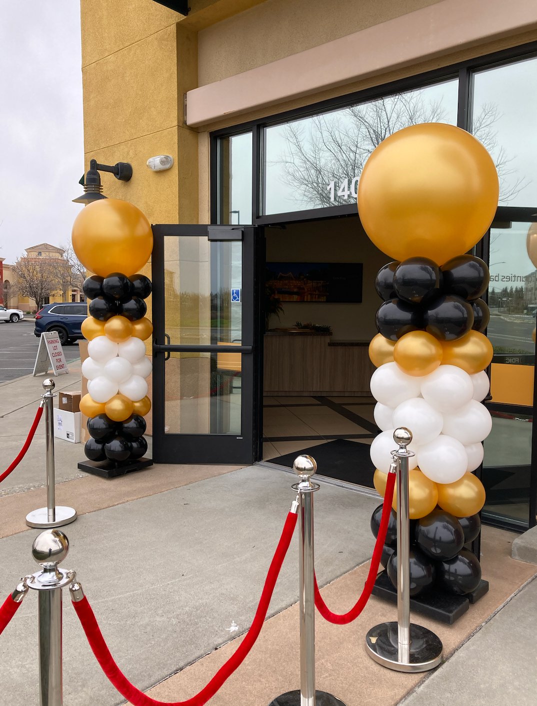 Classic Balloon Column - Lush Balloons